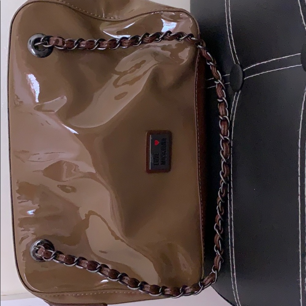 Shoulder bag